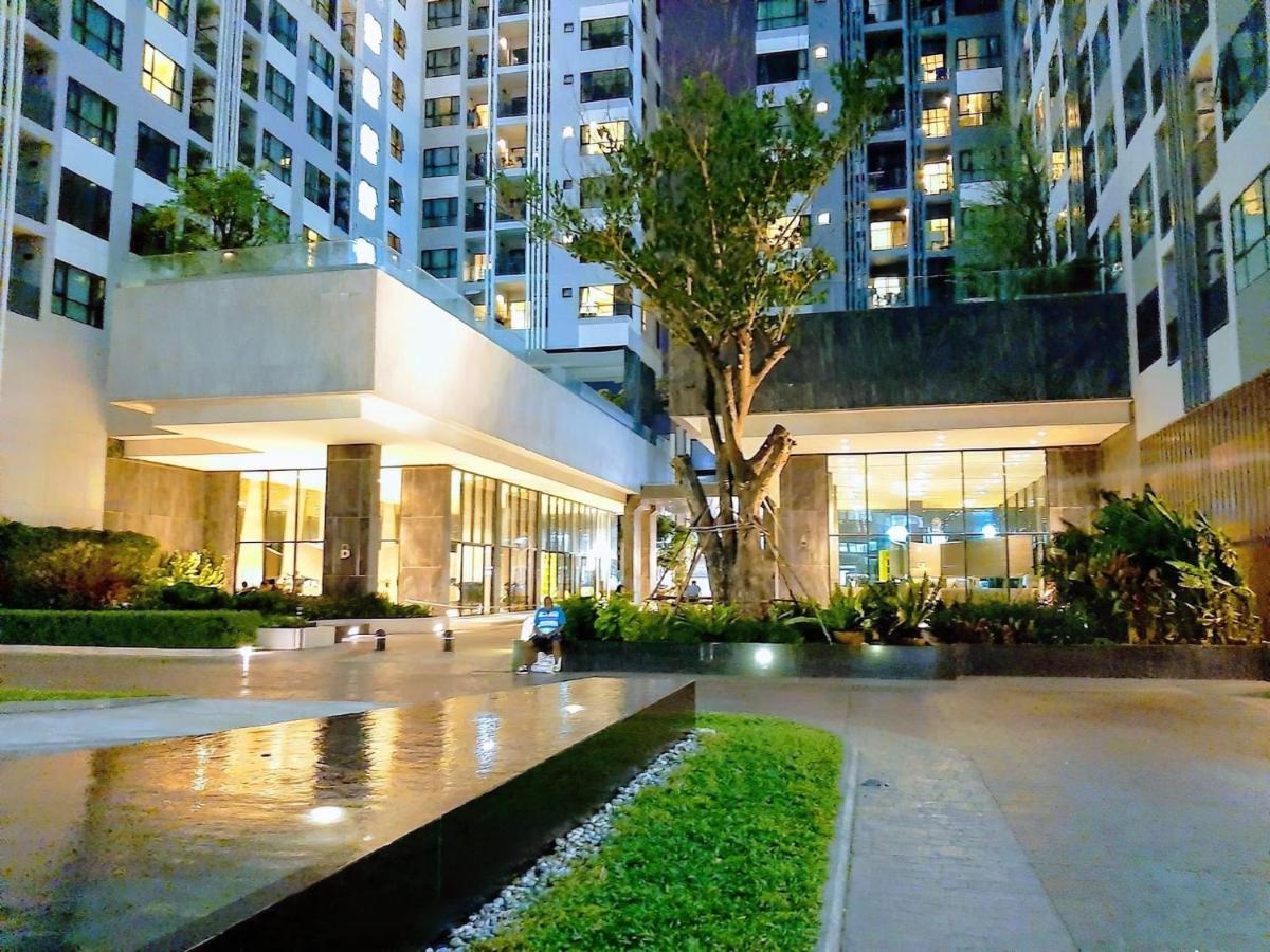The Base Central Pattaya By Wwc Esterno foto