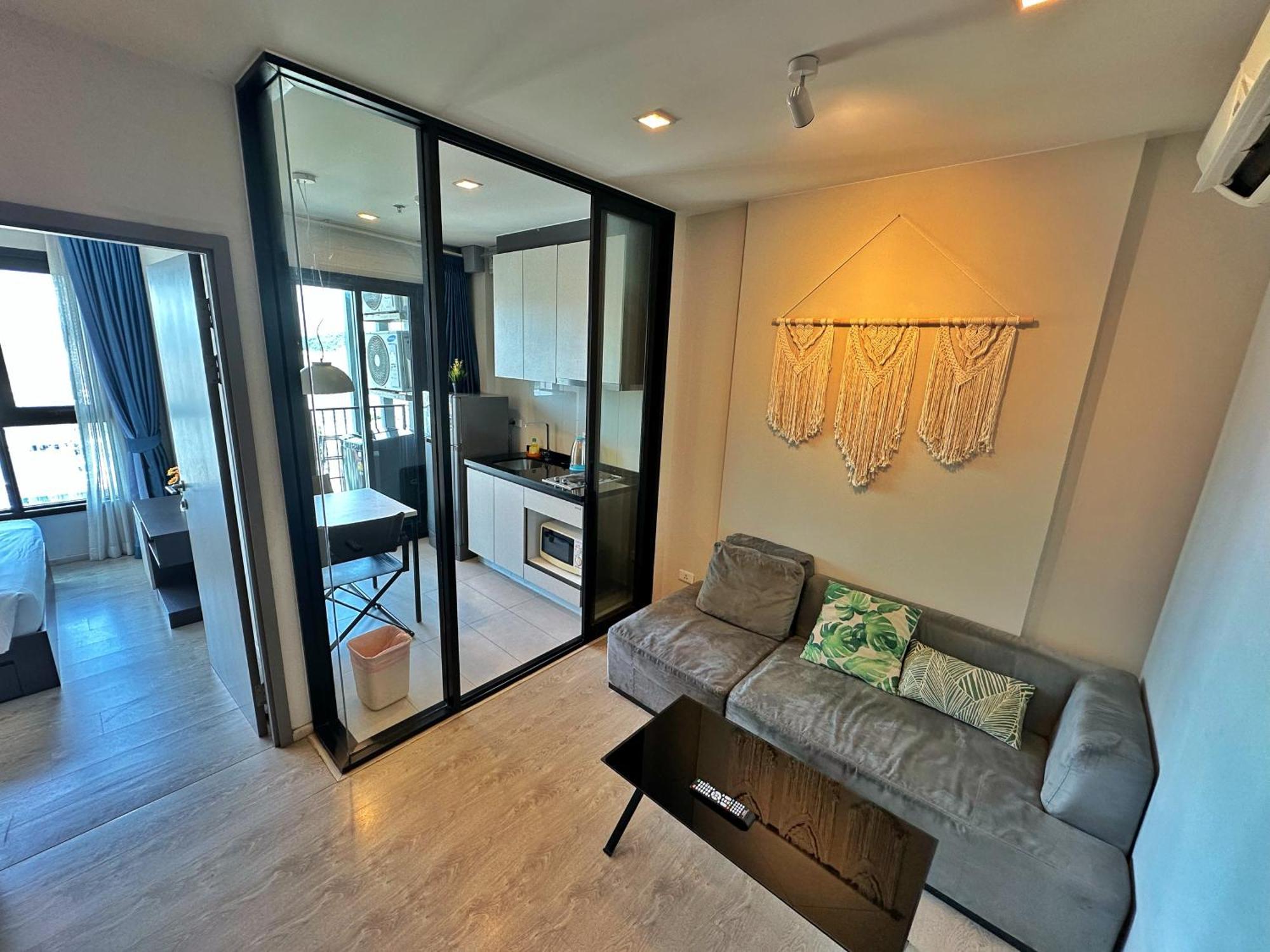 The Base Central Pattaya By Wwc Esterno foto