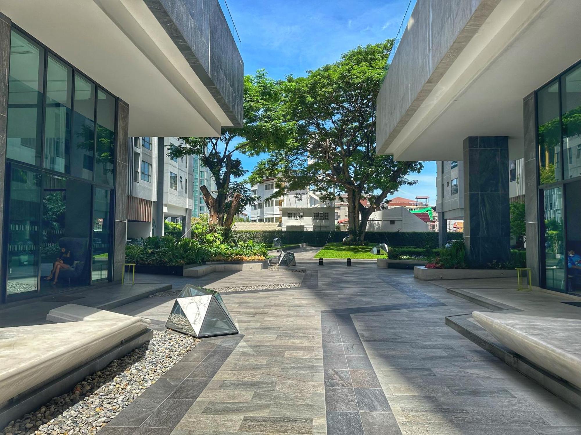 The Base Central Pattaya By Wwc Esterno foto